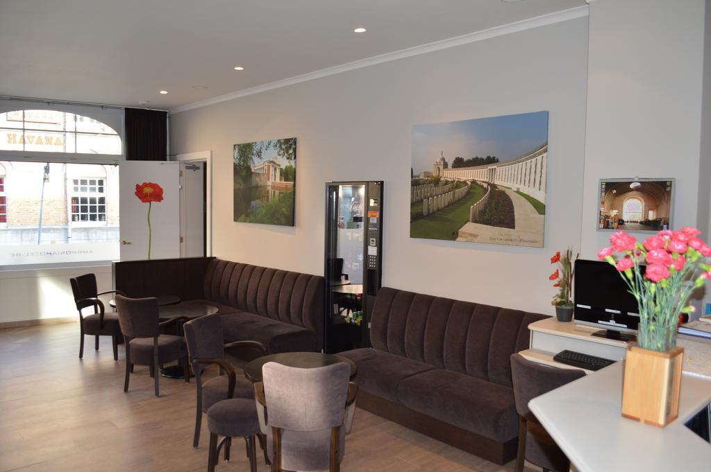 Hotel Ambrosia Іпр Екстер'єр фото